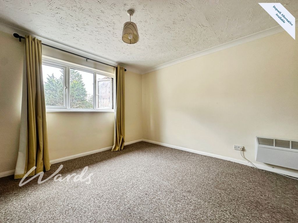 Property photo 3 of 12 Bedroom