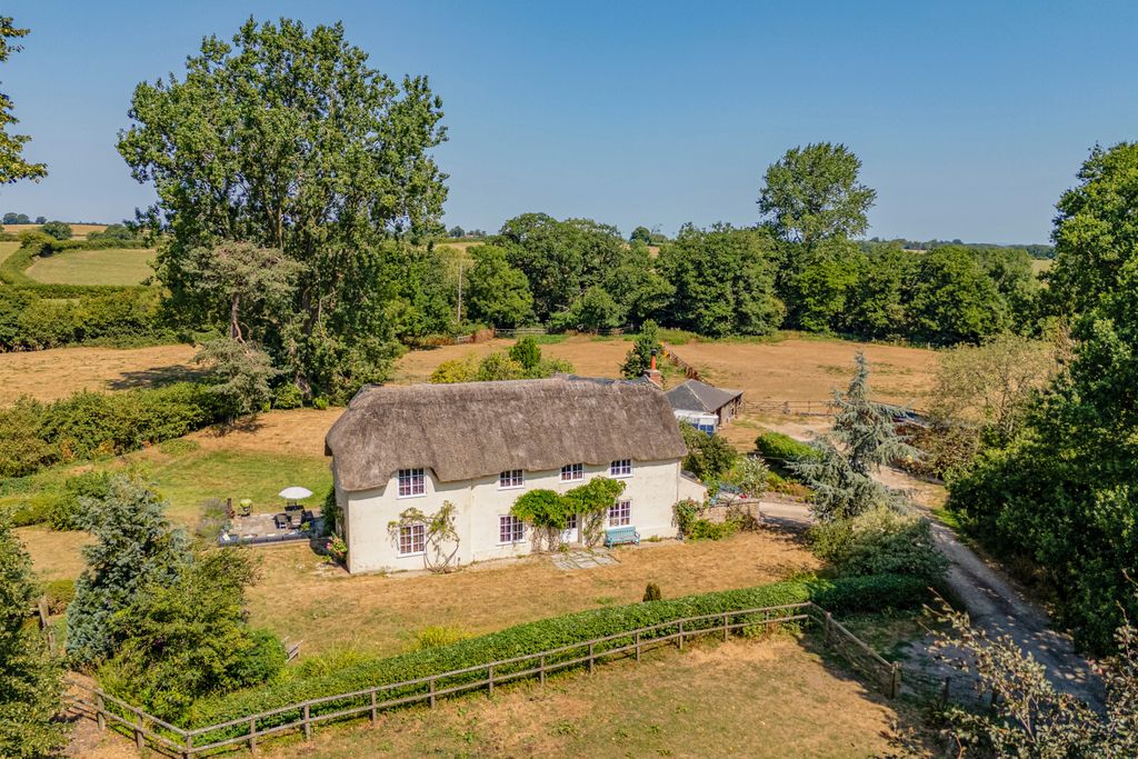Property photo 1 of 21 Beaulieu Wood Mill