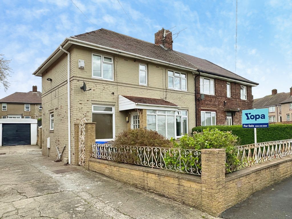 Property photo 1 of 13 Property Front