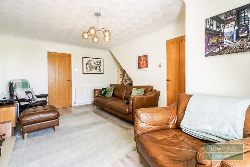 Property photo 3 of 18 Photo 11
