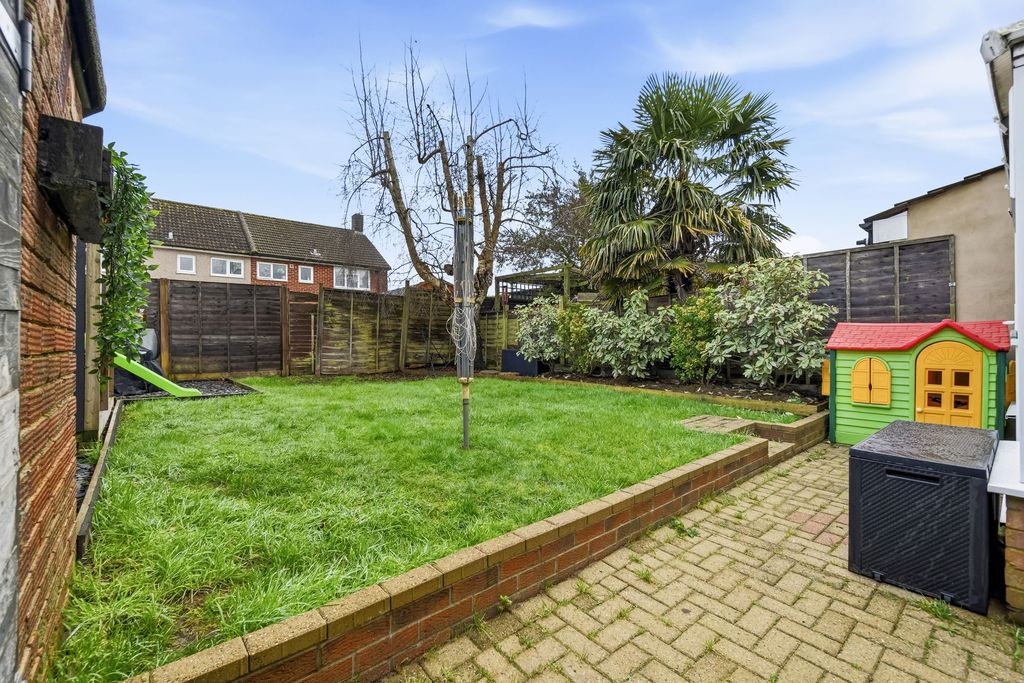 Property photo 2 of 14