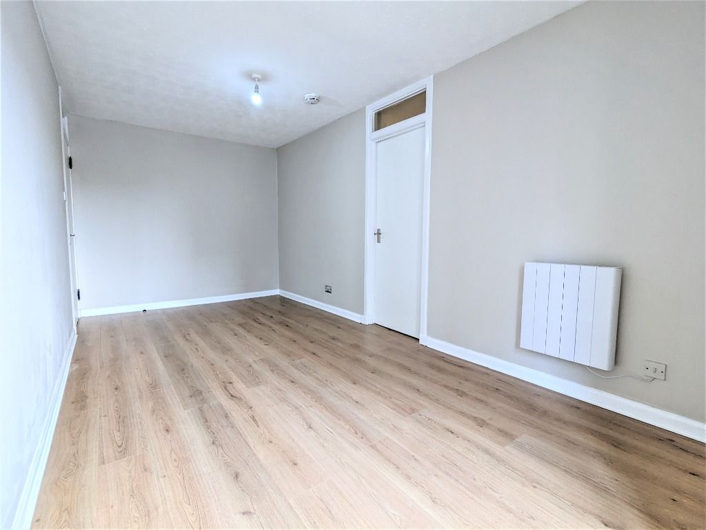 Property photo 3 of 13 Photo 3