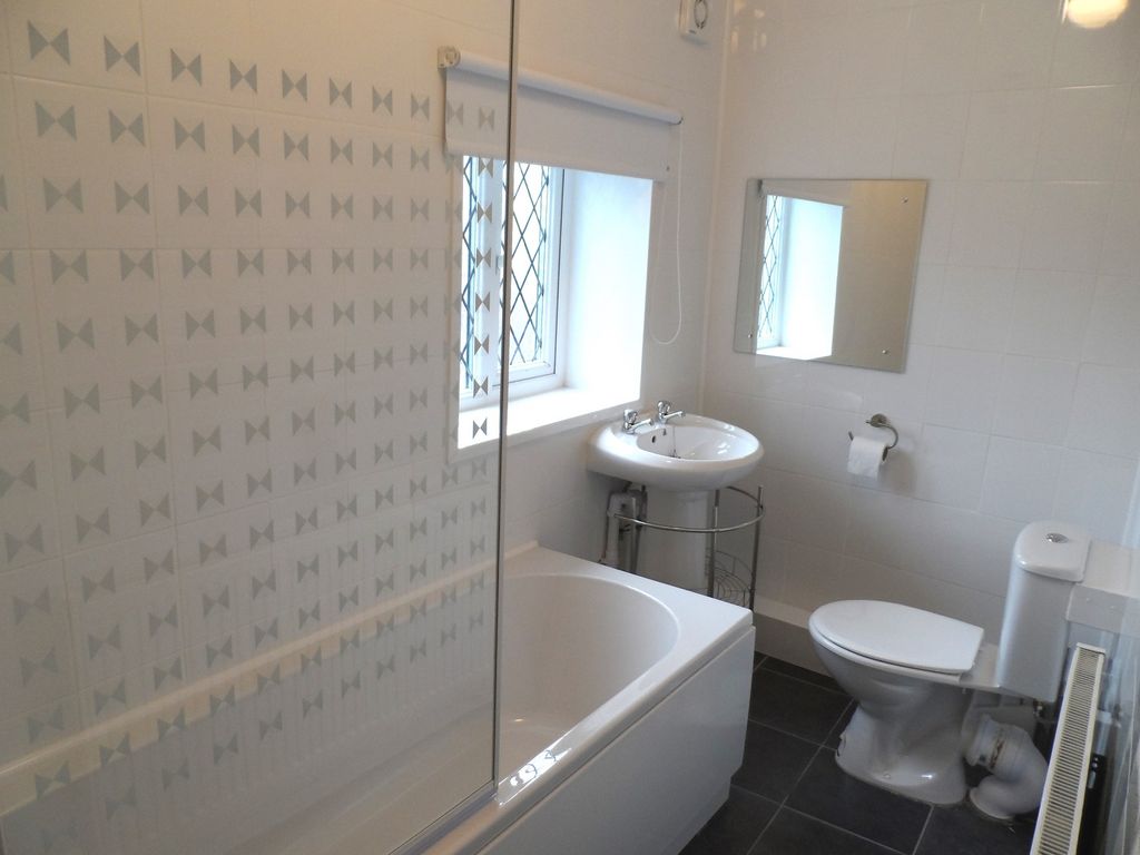 Additional image 9 of Room to rentStation Road, Llanelli, Carmarthenshire. SA15