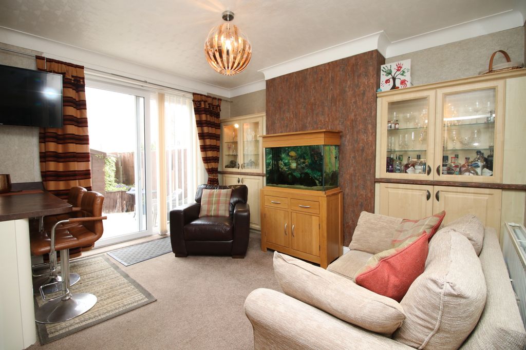 Property photo 3 of 26