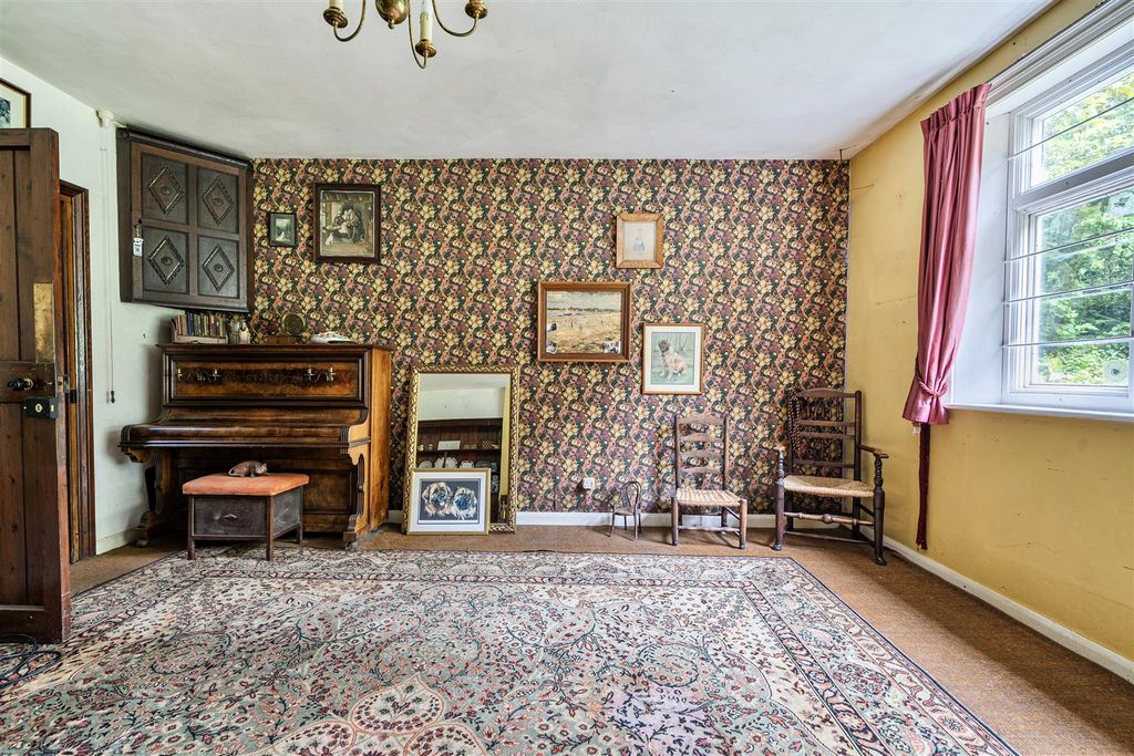 Property photo 2 of 20 1462755-8-6A0B156B93Eea.Jpg