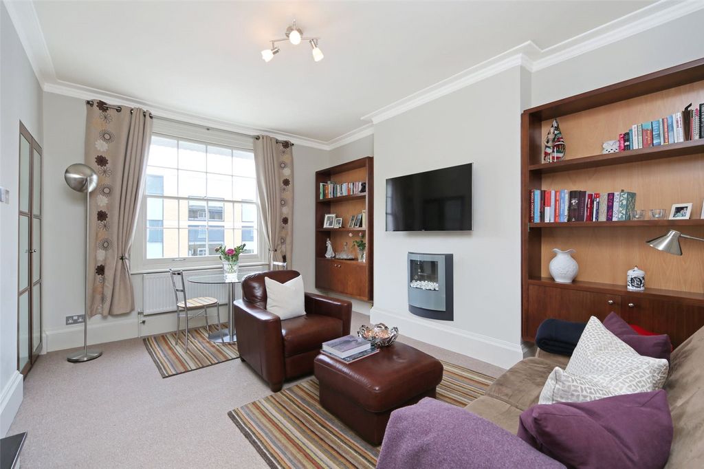 Property photo 1 of 8 Reception Room