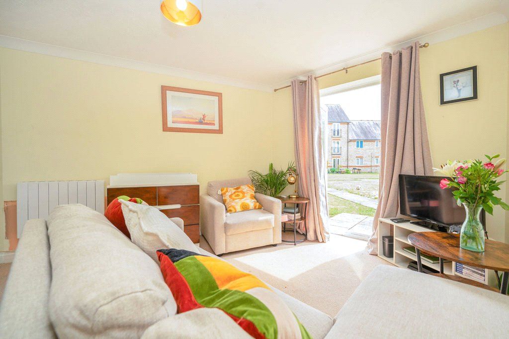 Property photo 2 of 12 Picture No. 02