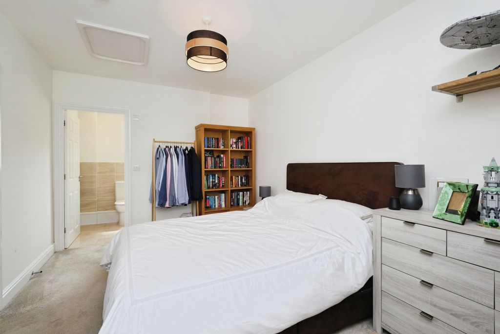 Additional image 7 of 5 bed town house for saleMillennium Way, Heathfield, East Sussex TN21