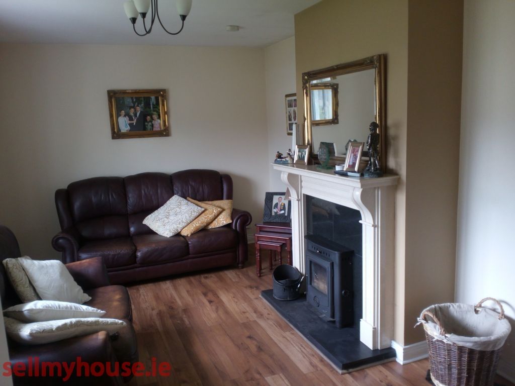 Property photo 3 of 9