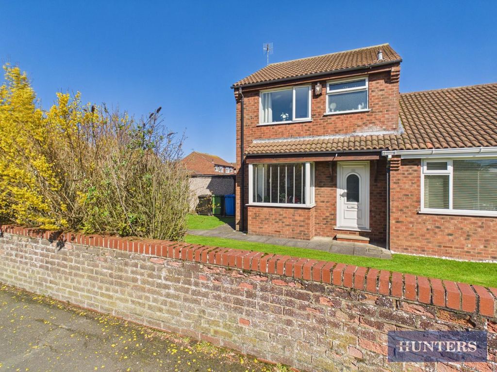 Property photo 1 of 17 Front