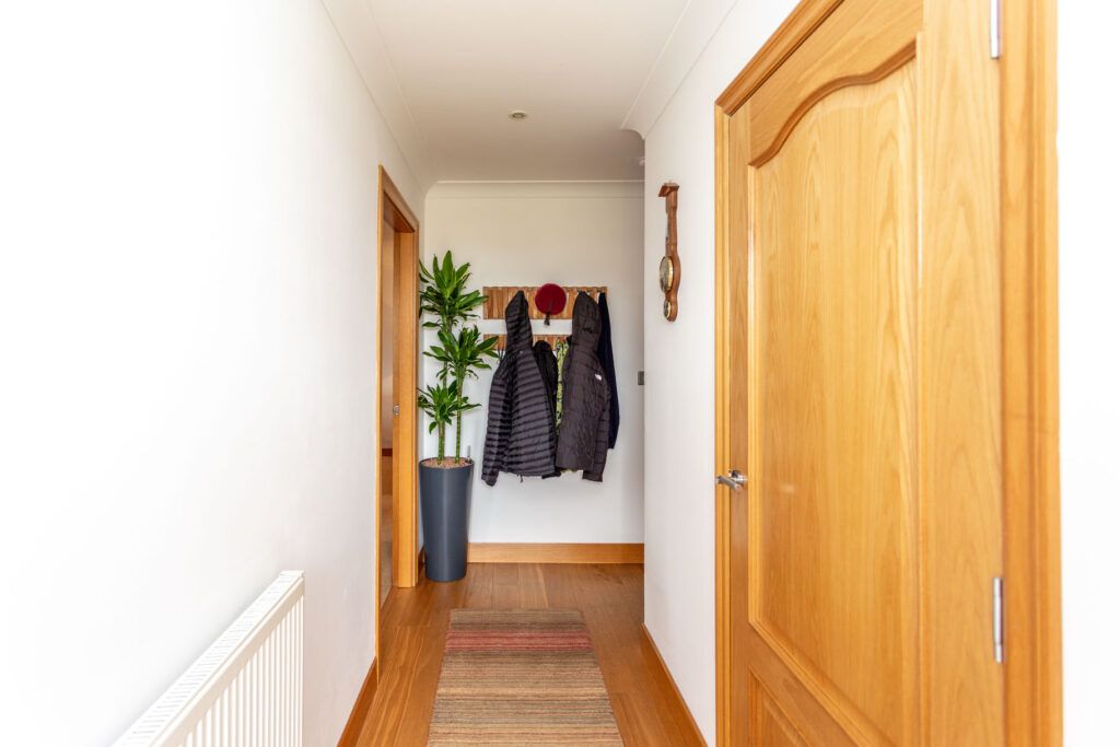 Property photo 2 of 38
