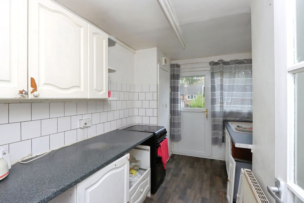 Property photo 3 of 16 Photo