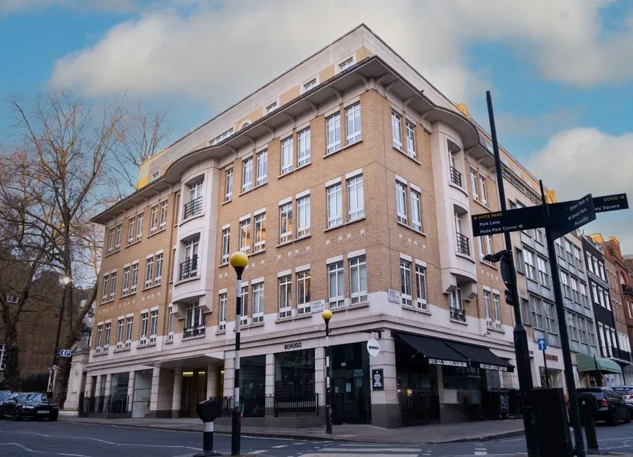 Property photo 1 of 6