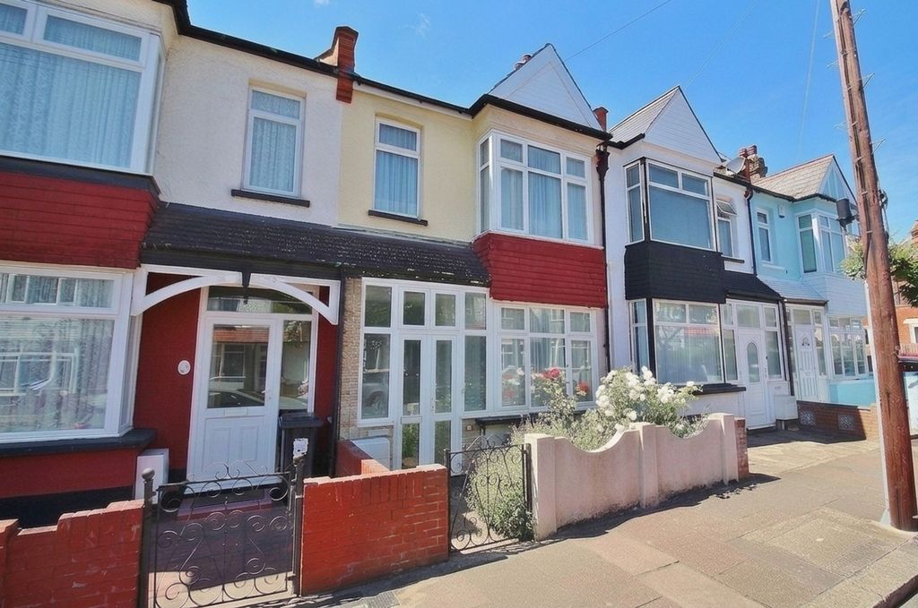 Property photo 1 of 12