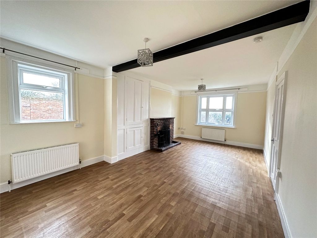 Property photo 2 of 18 Reception One