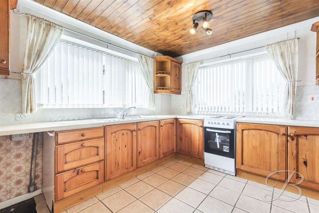 Property photo 2 of 32 CC17.Jpg