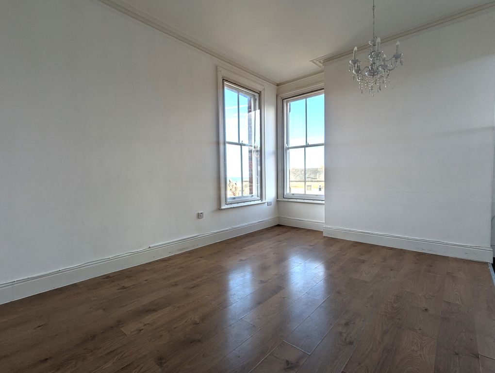 Property photo 2 of 8 2