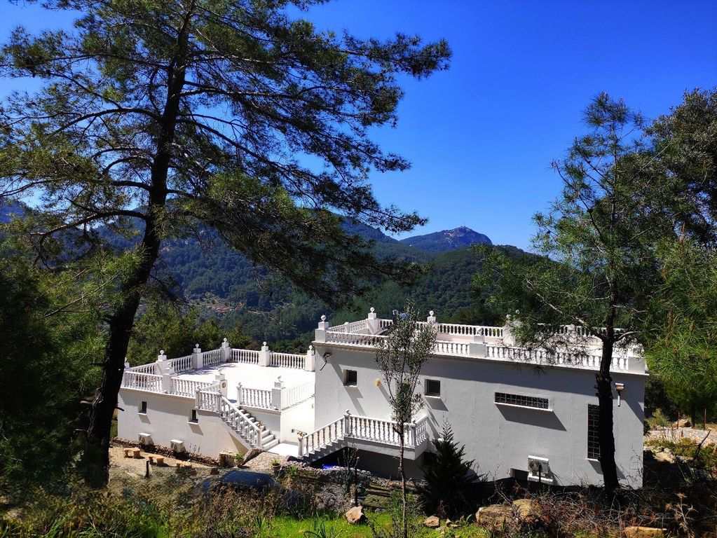 Property photo 2 of 26 Majestic Villa &amp; Estate For Sale Near Dalyan - Hillside Property And Natural Plot