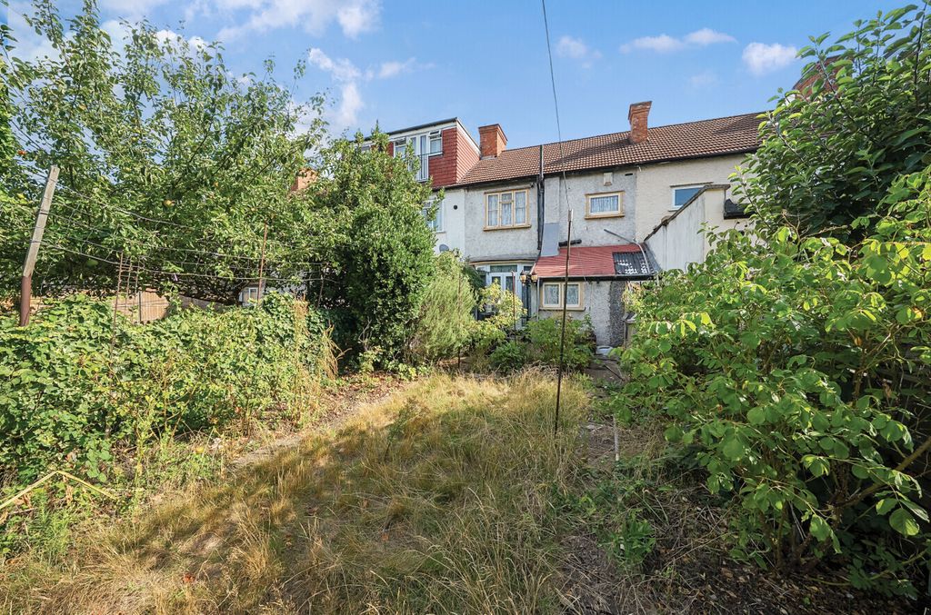 Property photo 2 of 2 Picture No. 05