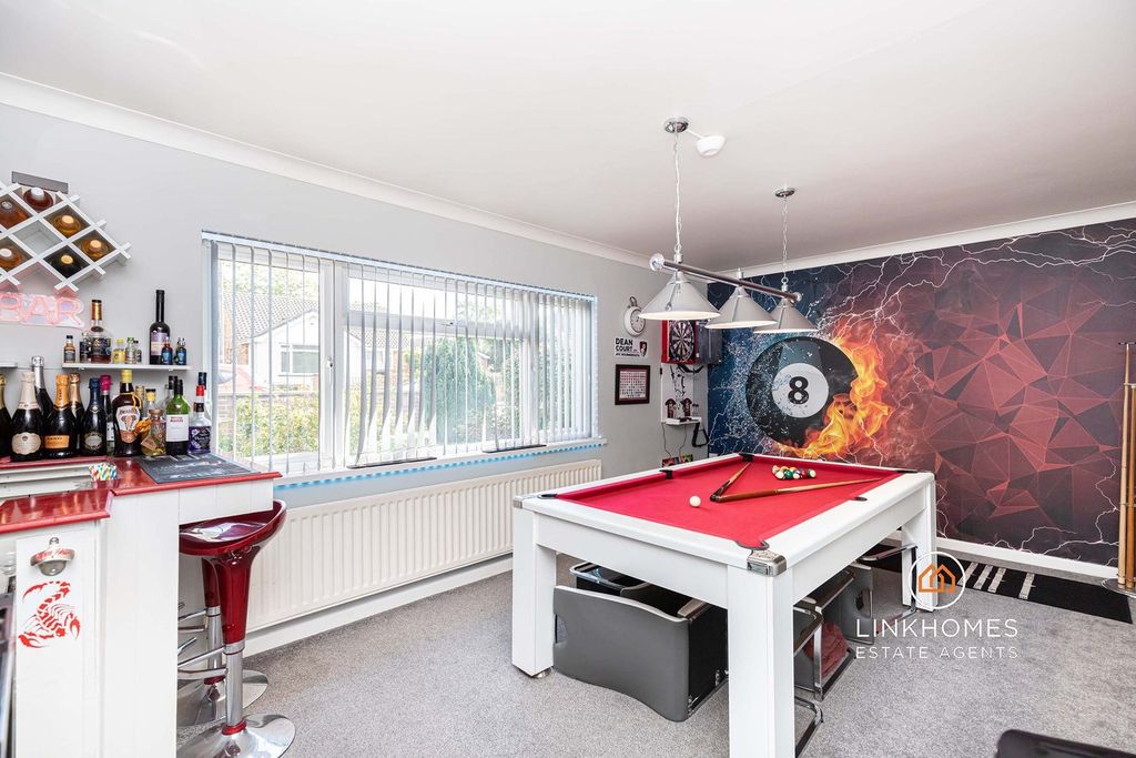 Property photo 3 of 24