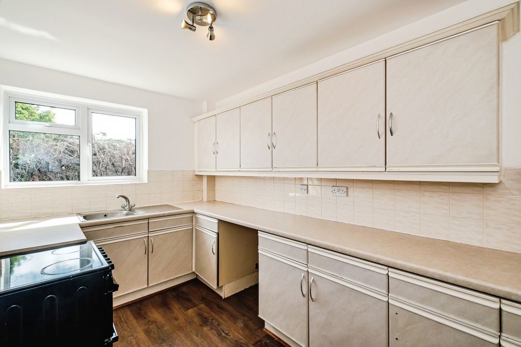 Property photo 2 of 18 Pbox-Img.Jpg