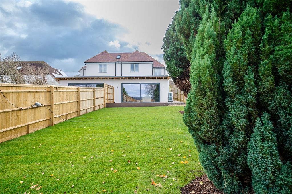 Property photo 2 of 13 Dsc_2493.Jpg