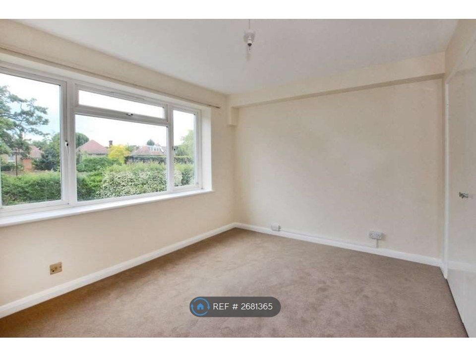 Property photo 3 of 6