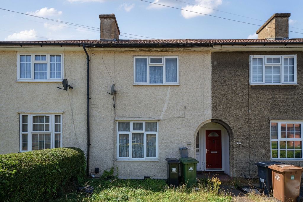 Property photo 1 of 13 External