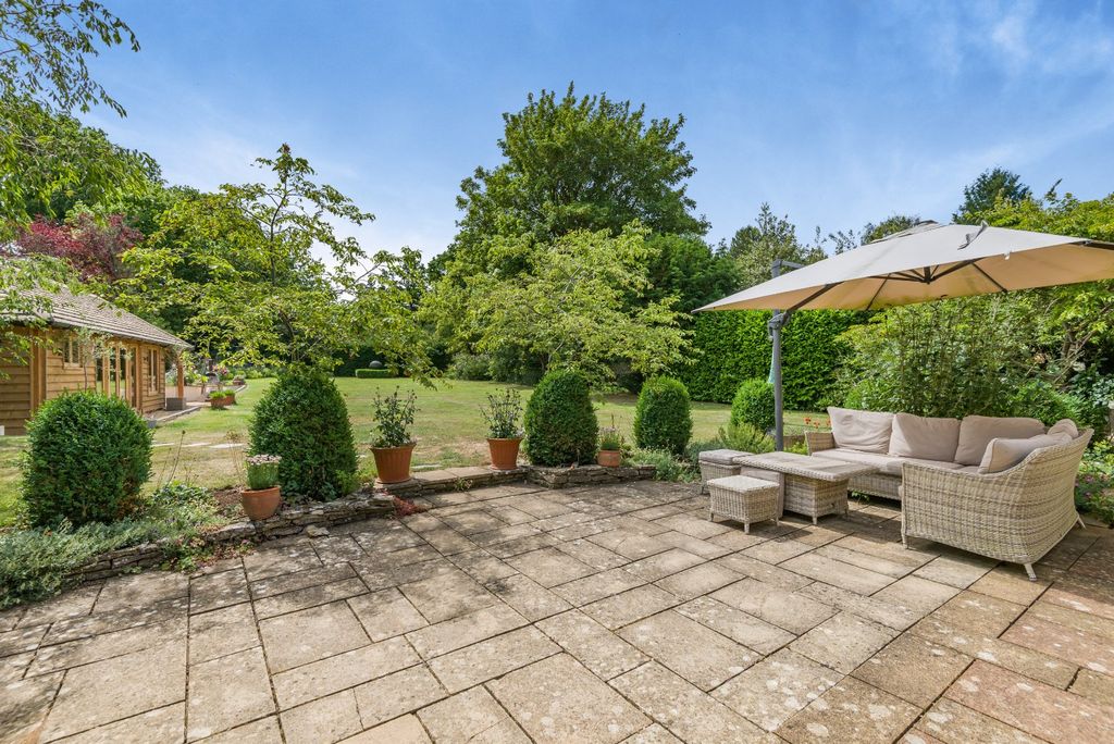Property photo 2 of 18 Picture No. 04