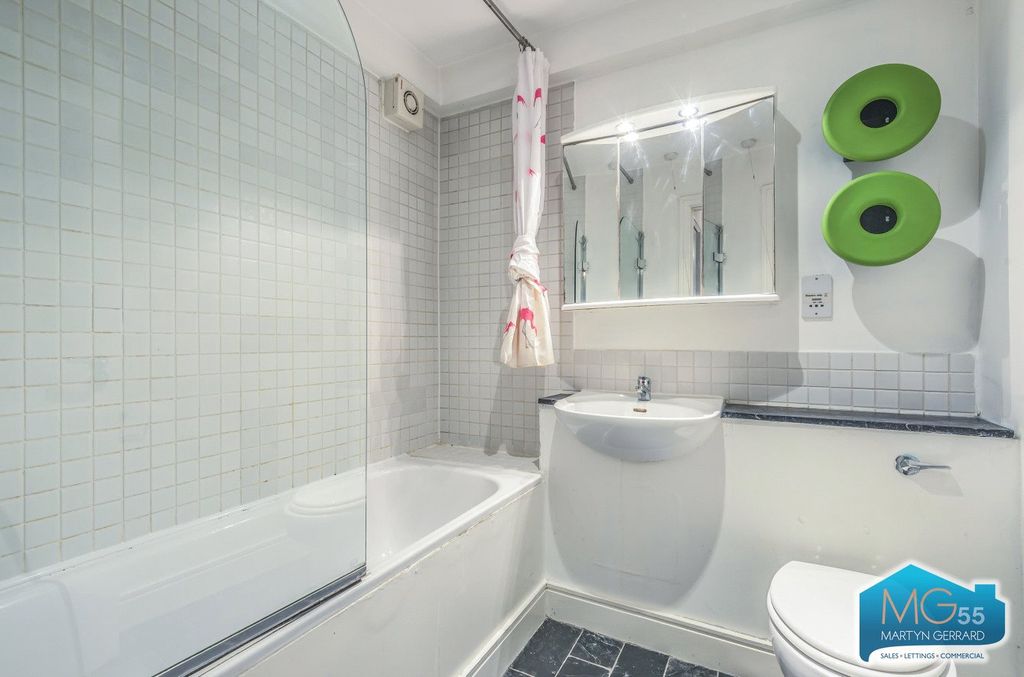 Property photo 3 of 21 Picture No. 40