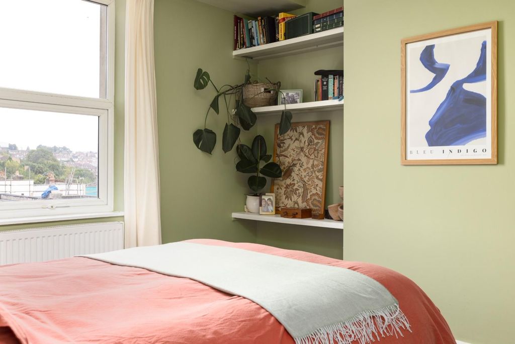 Property photo 3 of 25 62 William Street, Bs3-13.Jpg