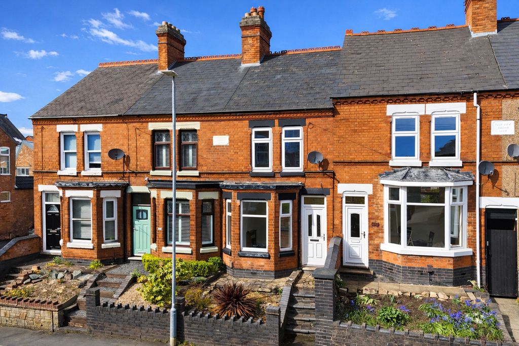 Property photo 1 of 23 Front2