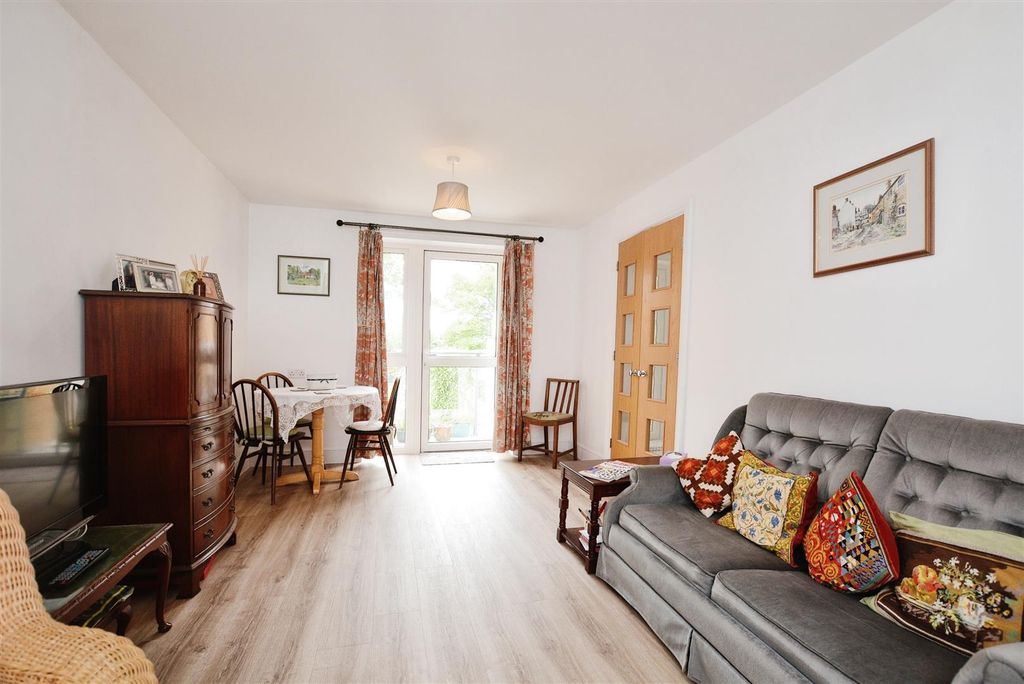 Property photo 2 of 22 Adbbac12-E103-ee11-8F6E-6045Bdf1Ea43.Jpg