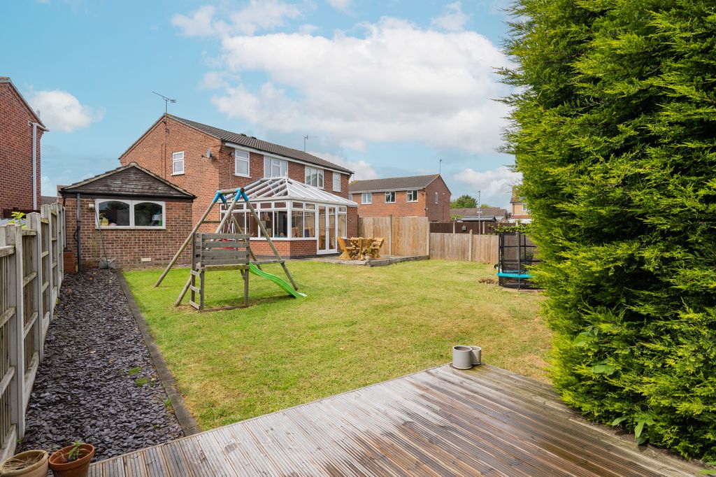 Property photo 2 of 15