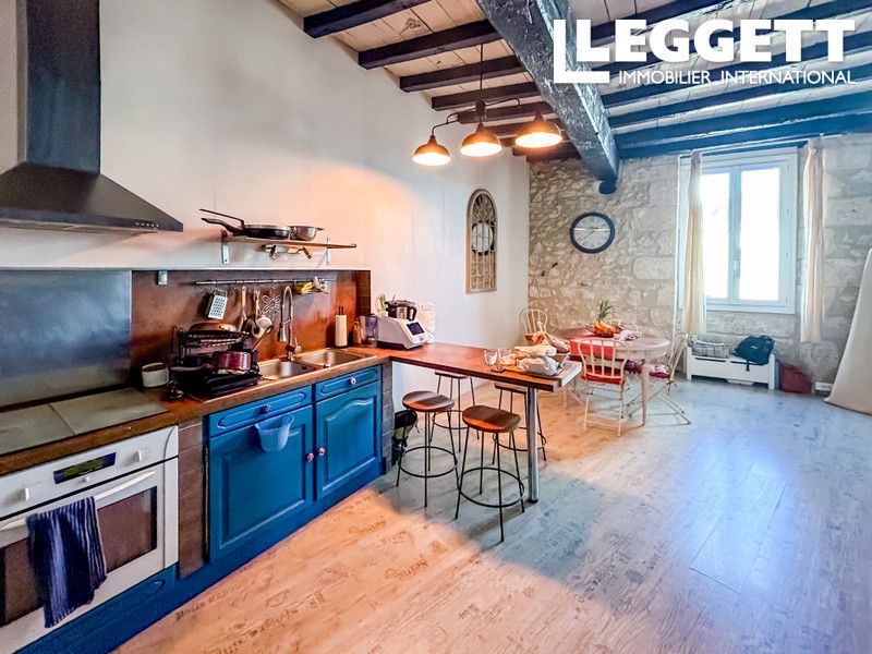 Property photo 2 of 10