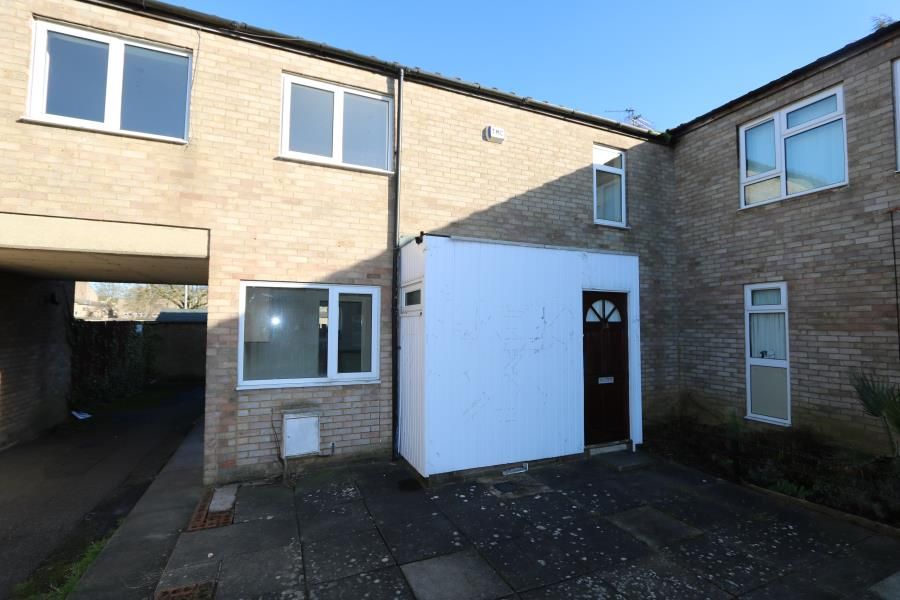 Property photo 1 of 8