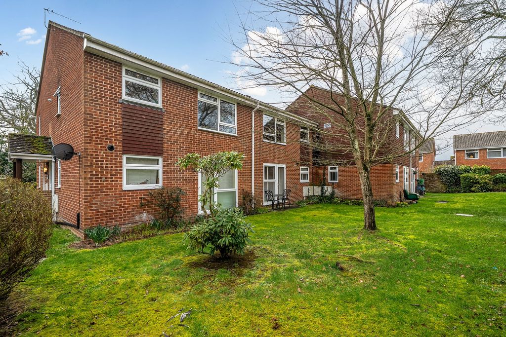 Property photo 1 of 20