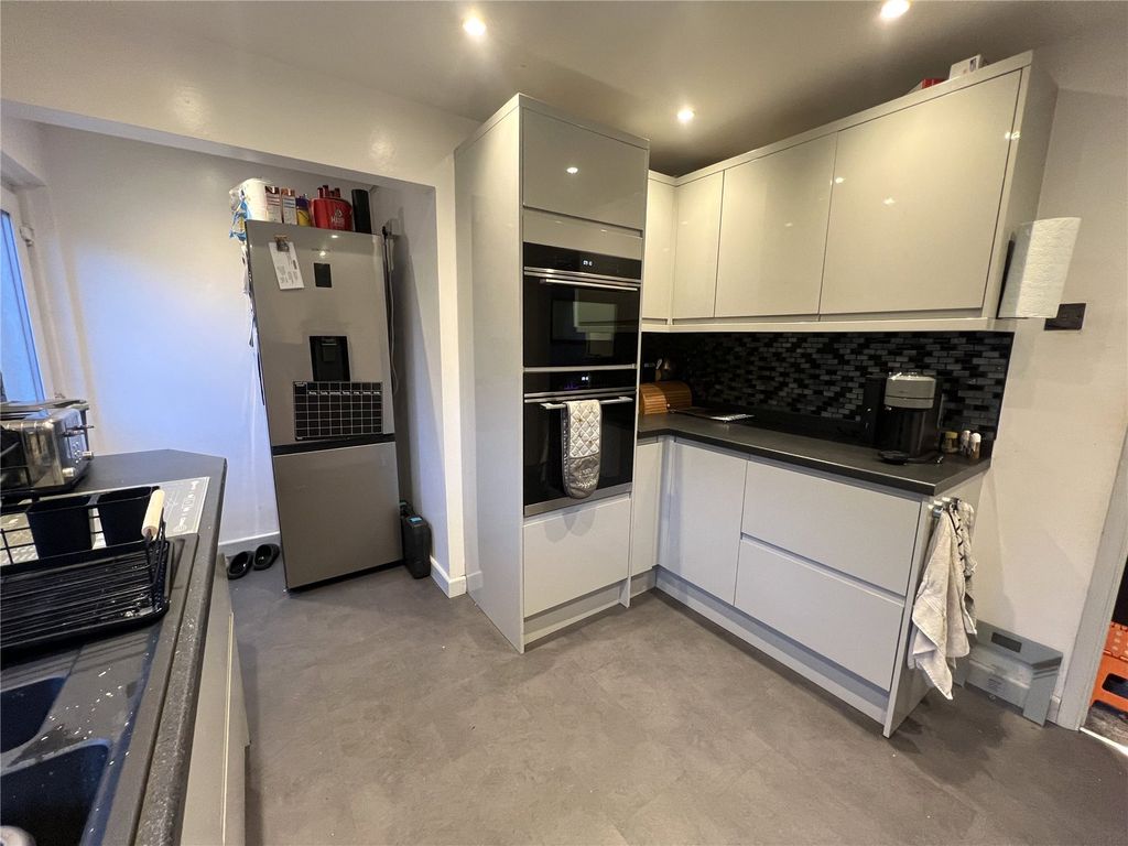 Additional image 6 of 3 bed semi-detached house for saleWoodfield Avenue, Kilgetty, Pembrokeshire SA68