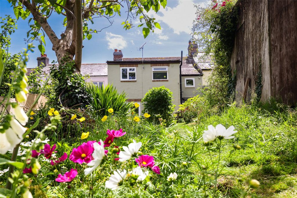 Property photo 1 of 18 Picture No. 03
