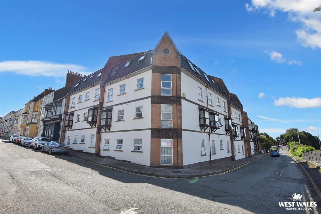 Property photo 1 of 13 13 (62).Jpg