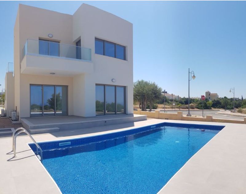 Property photo 3 of 12 Villa Type D