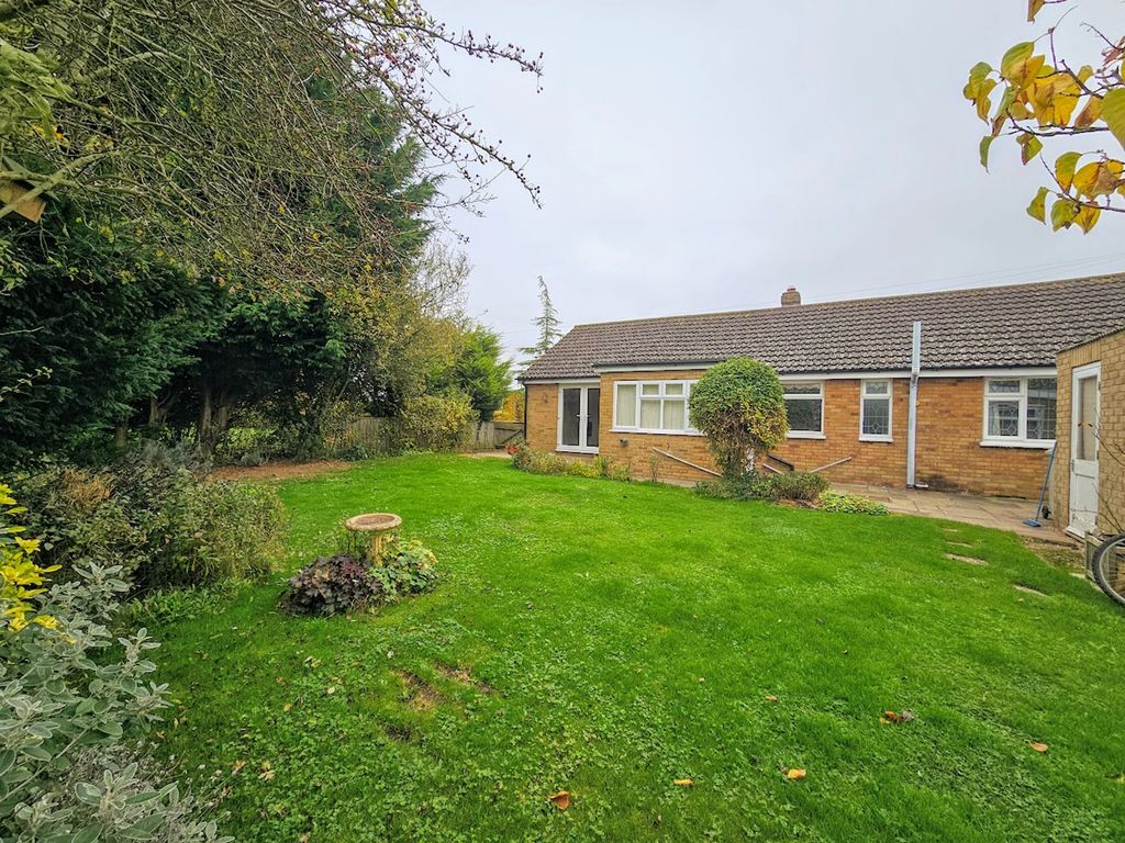 Property photo 2 of 13