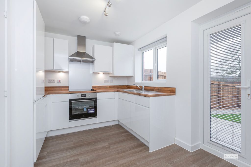 Property photo 3 of 15 Image