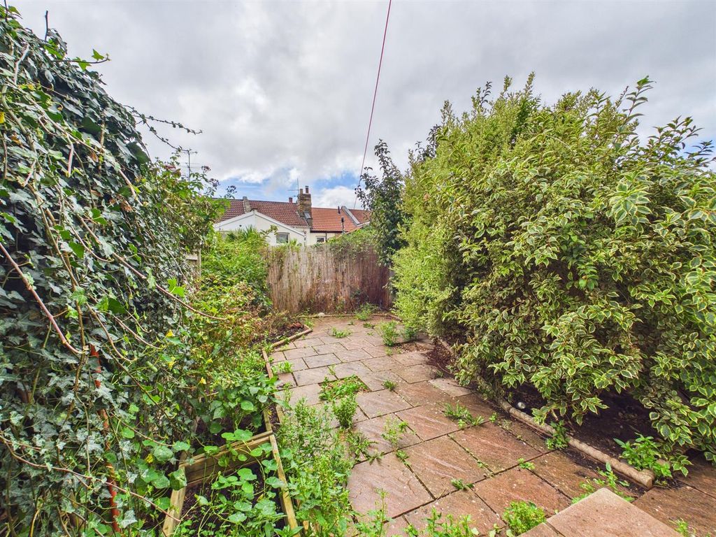 Property photo 3 of 17 3 - Terraced House For Auction, Brislington.Jpg