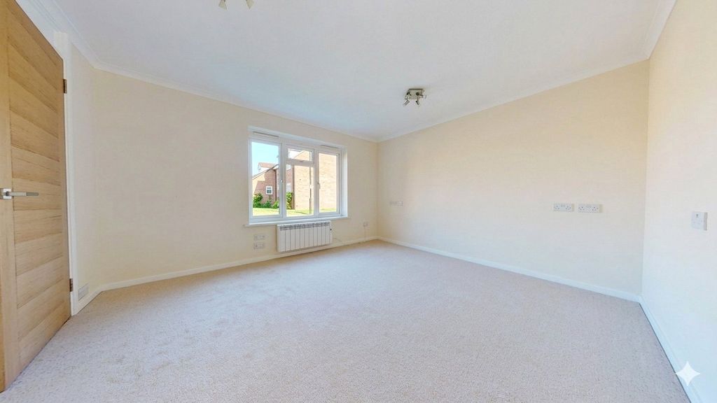 Property photo 2 of 11 Picture No. 07