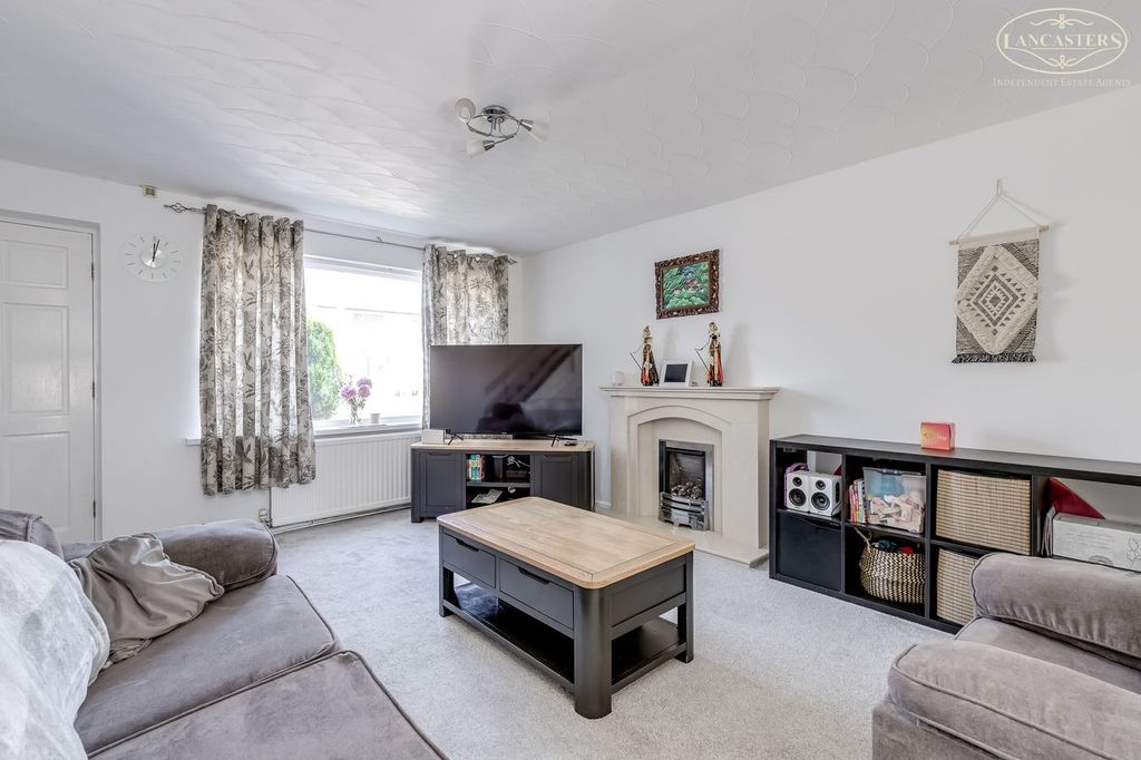 Property photo 3 of 16 Reception Room