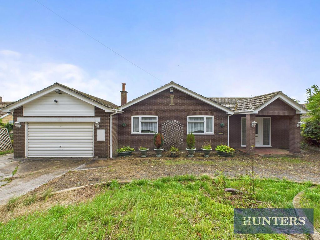 Property photo 1 of 24 Front (Exterior)