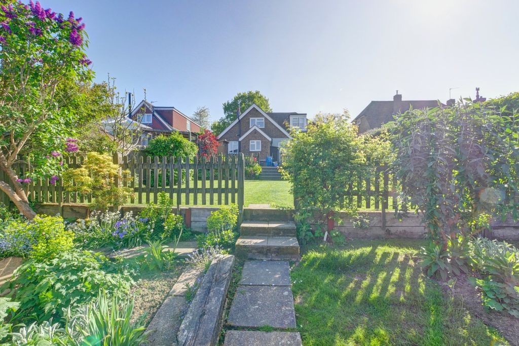 Property photo 1 of 35