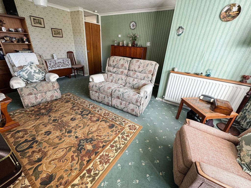 Property photo 3 of 14