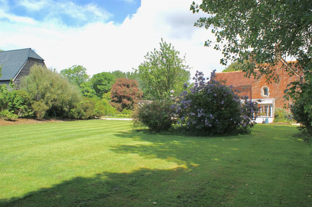 Additional image 32 of 8 bed property for saleMerstone, Isle Of Wight PO30